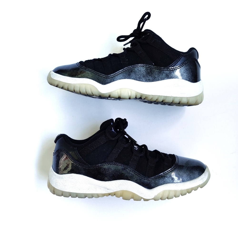 Air Jordan Retro 11 Low Barons